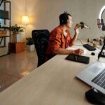 blogger-streaming-live-video-online_11zon